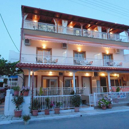 Billy'S House Apartment Sarti Exterior photo