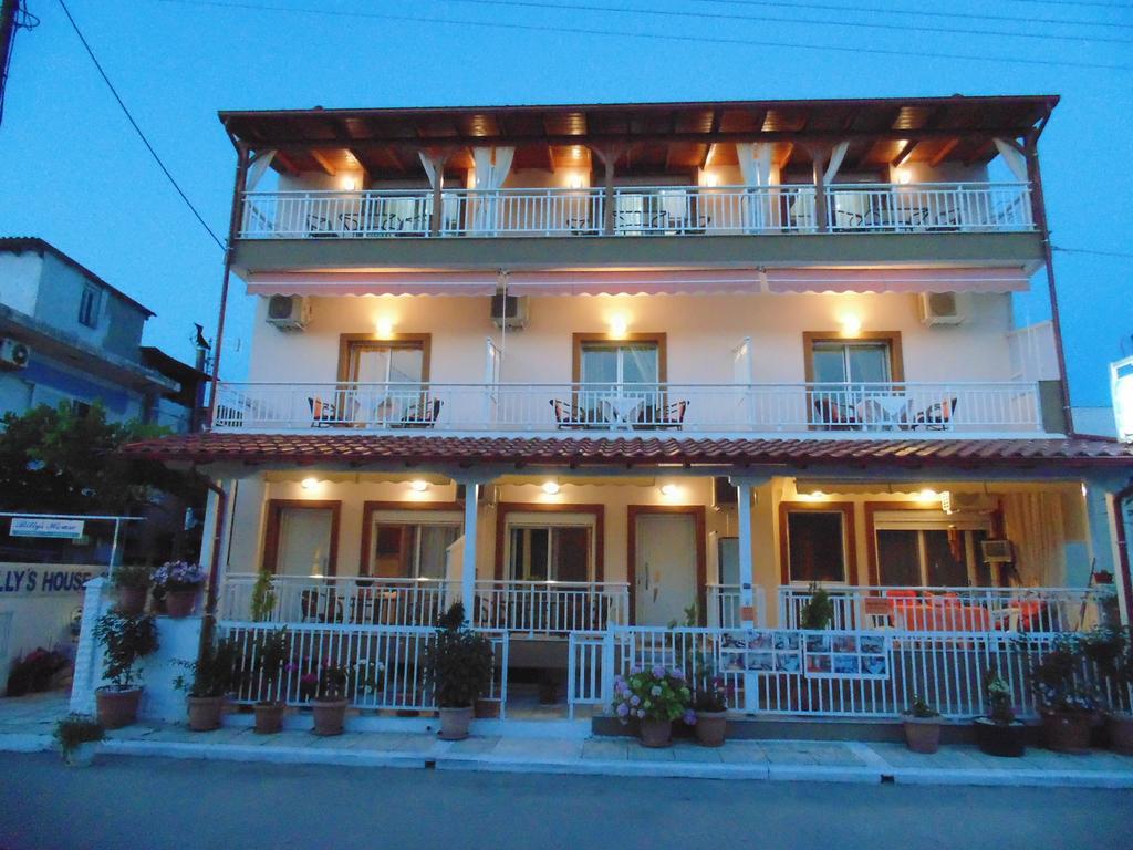 Billy'S House Apartment Sarti Exterior photo